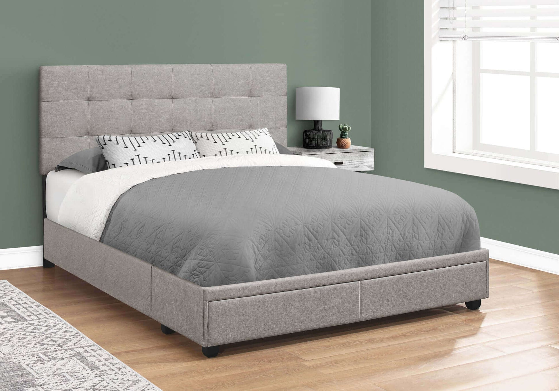 Bed - Queen Size / Grey Linen With 2 Storage Drawers