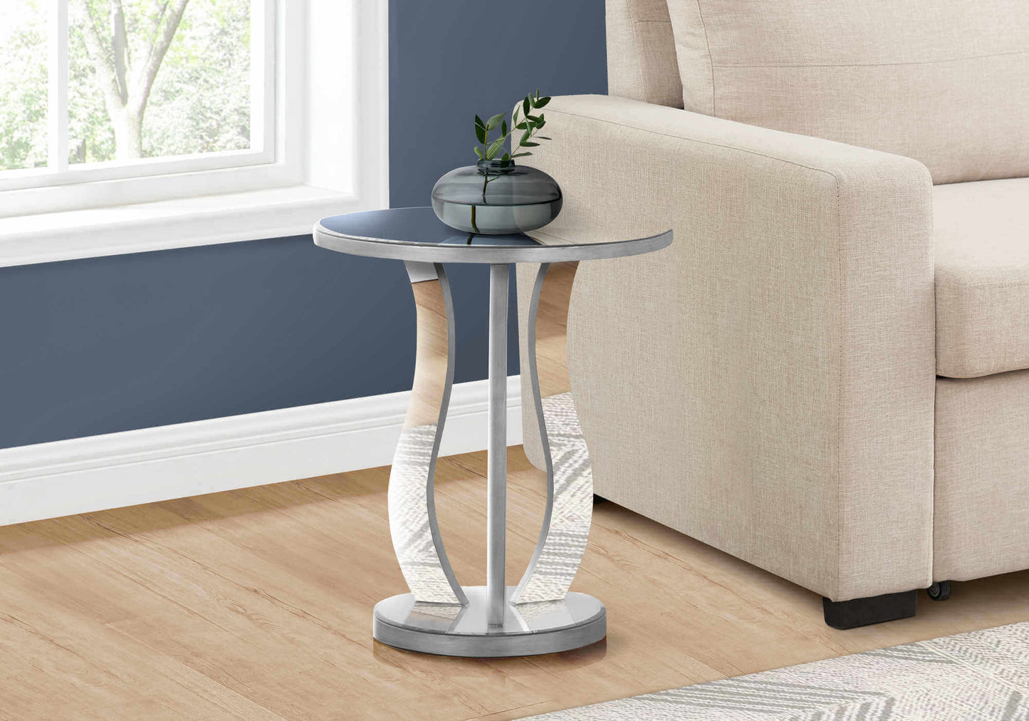 Accent Table - 20"Dia / Brushed Silver / Mirror