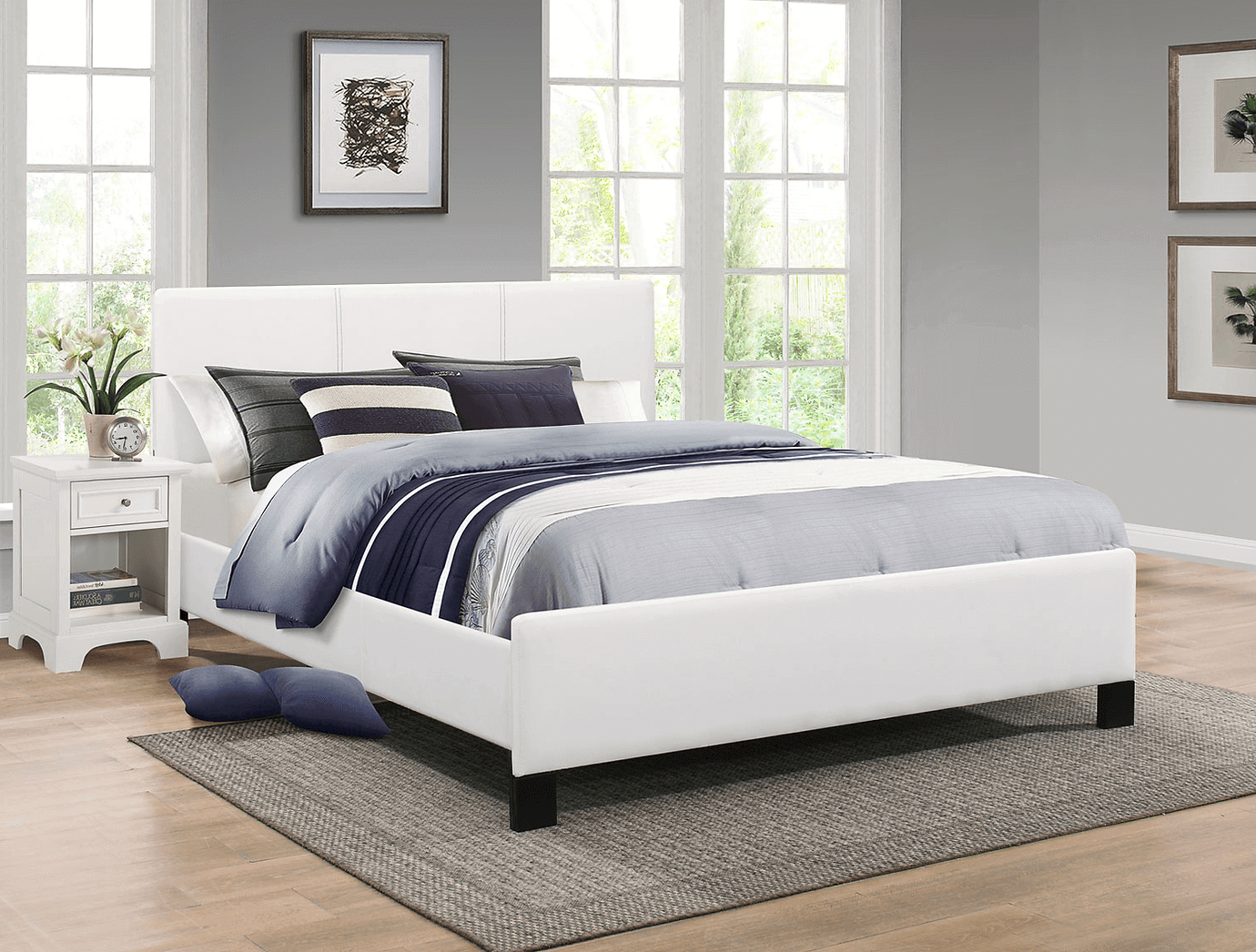 IF 179 White PU Bed with Contrast Stitching