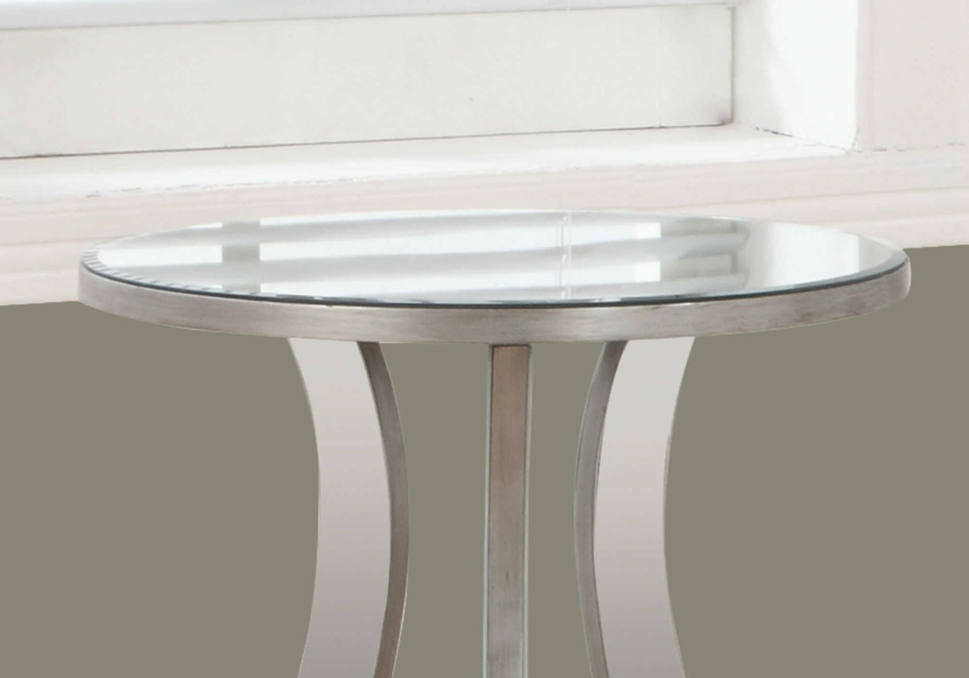Monarch Specialties - 20"Dia Eucalyptus Wood Mirrored Bedroom Accent Table in Brushed Silver - I 3726