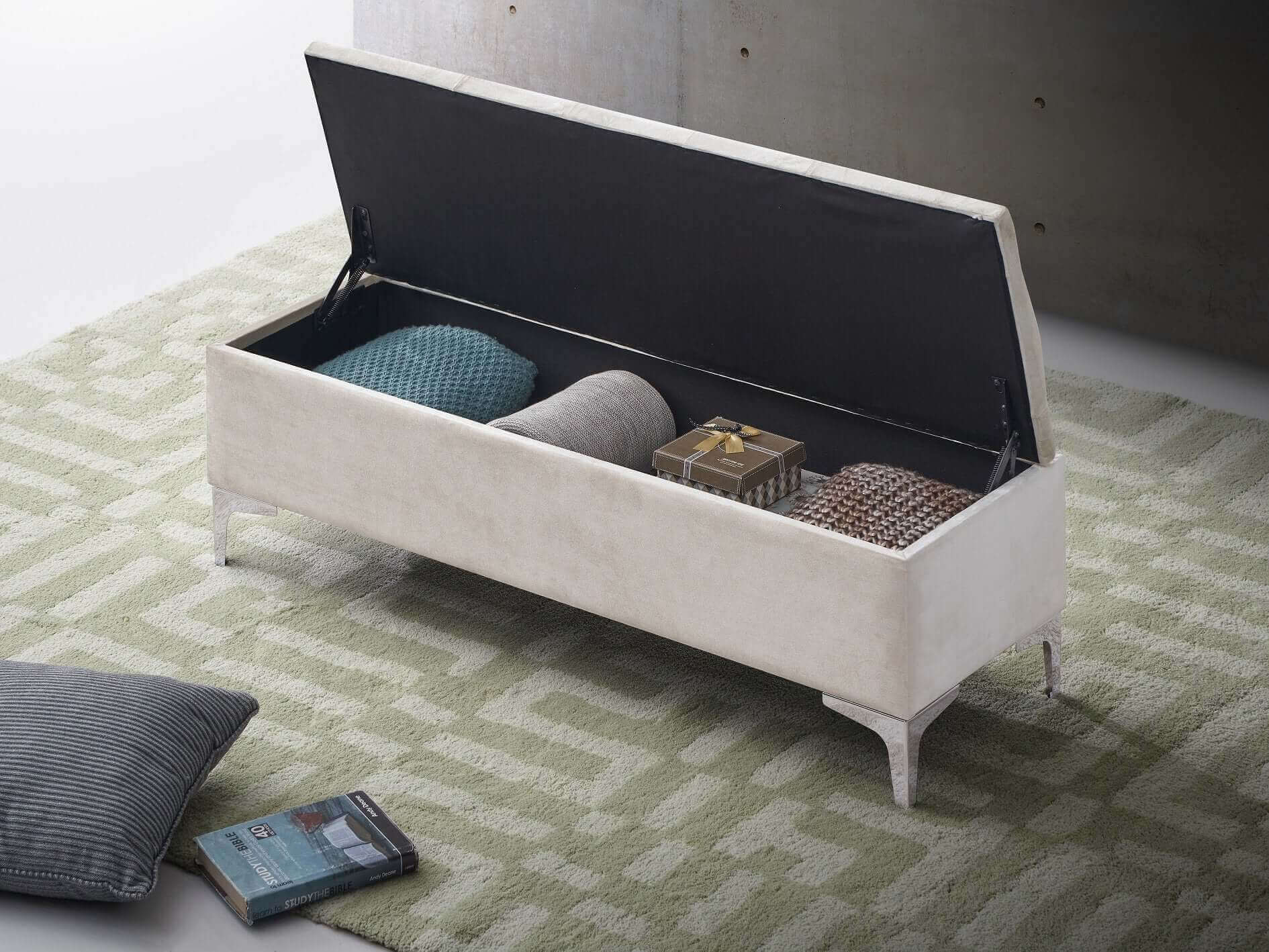 International Furniture Distribution Centre - Creme Velvet Storage Bench with Button Tufting & Sleek Chrome Legs - IF-6502
